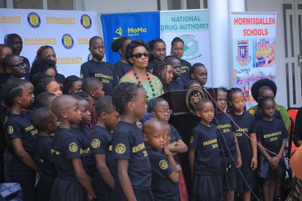 The Queen Sylvia Nagginda visits the Hormisdallen School in Gayaza for Ekisaakaate 